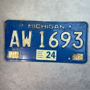 Vintage Michigan License Plate AW1693 - Blue and White
